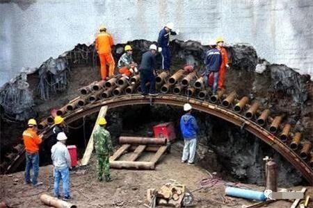 乐陵隧道钢花管支护案例